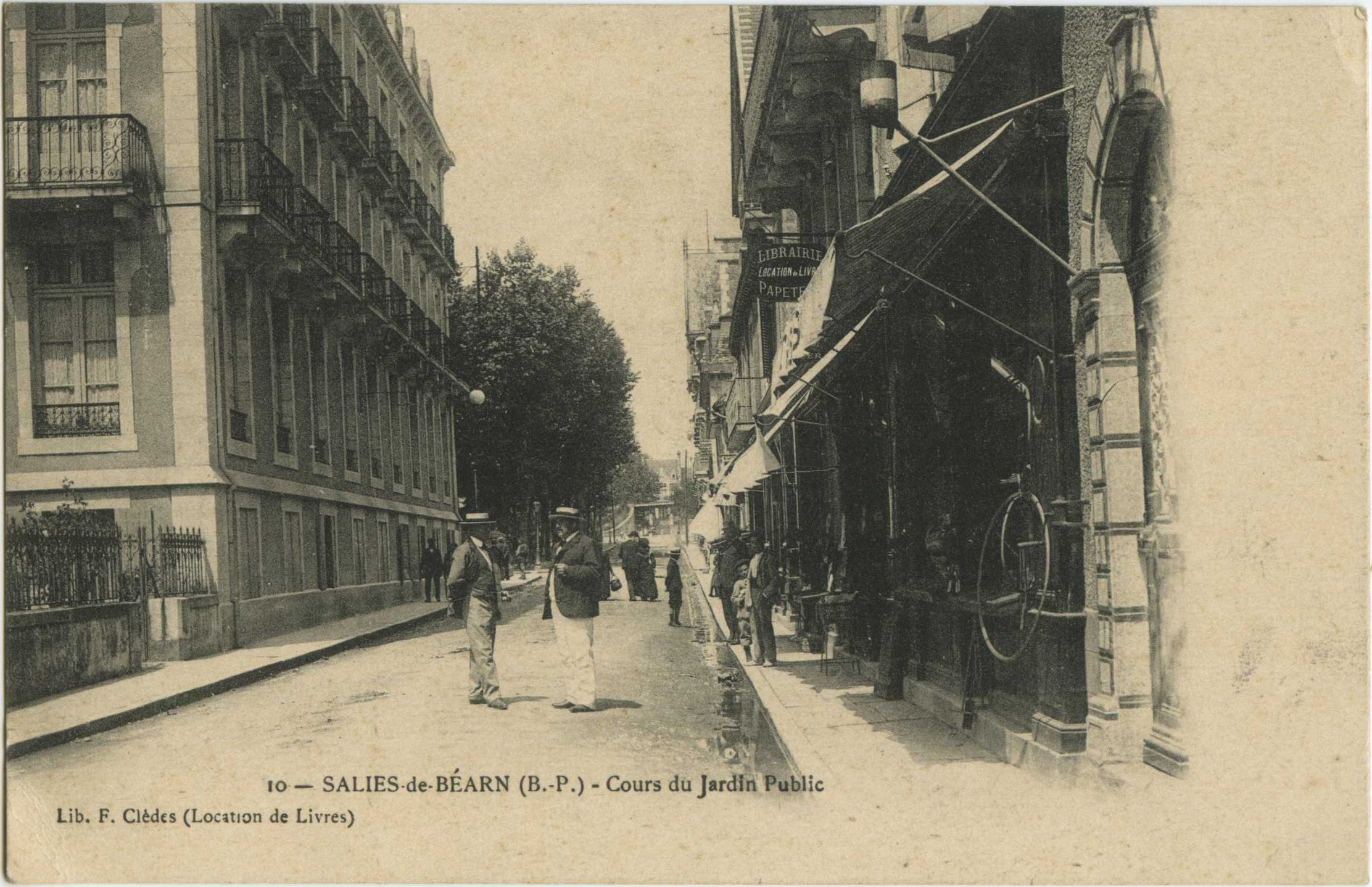 Salies-de-Béarn - Cours du Jardin Public