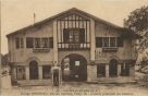 Carte postale ancienne - Salies-de-Béarn - Garage BOISSEAU, Rue du Château, Télép. 18. - L'entrée principale des Voitures.