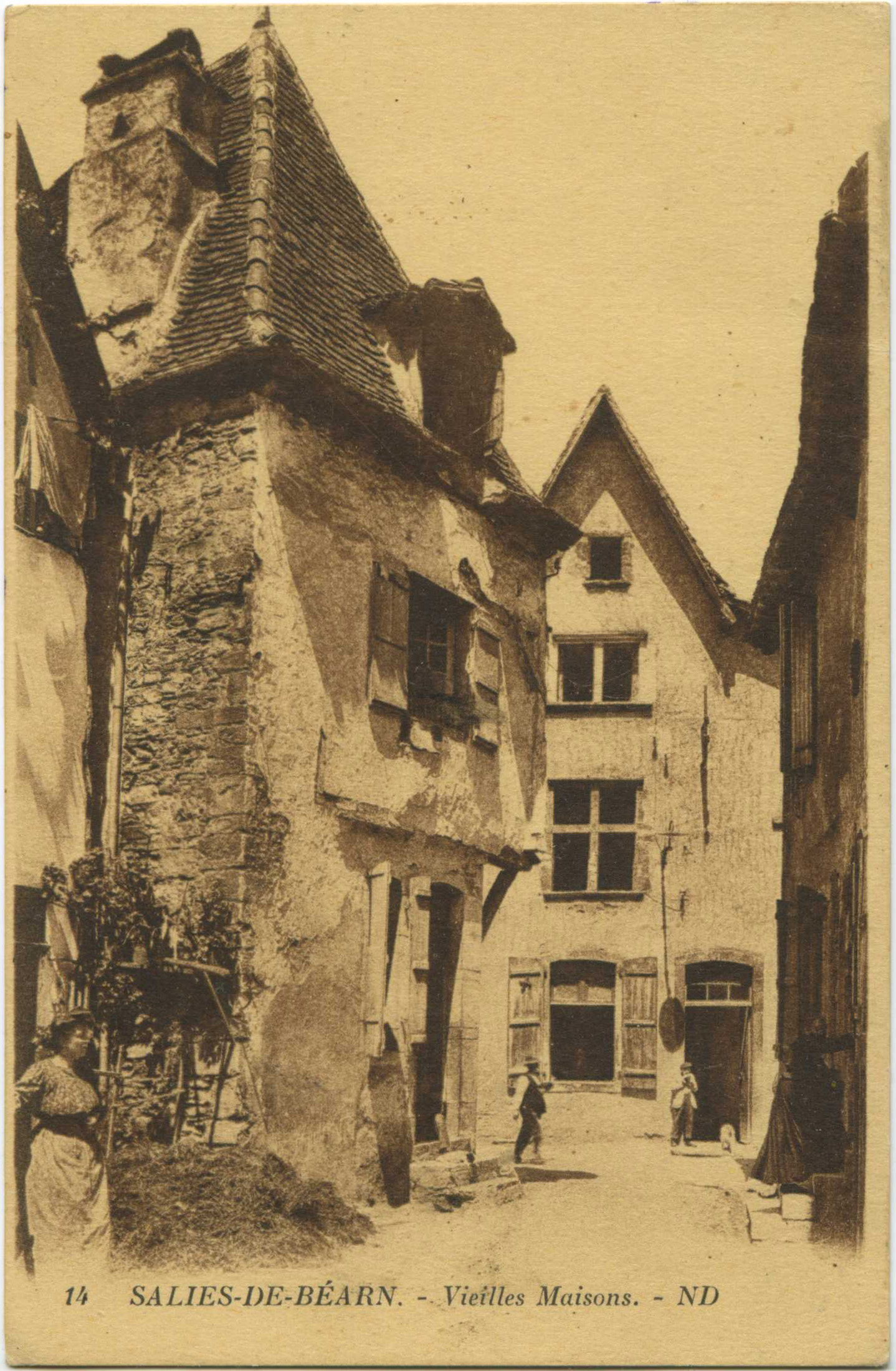 Salies-de-Béarn - Vieilles Maisons