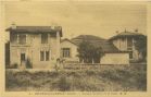 Carte postale ancienne - Saugnac-et-Cambran - Groupe Scolaire et la Poste Carte postale ancienne - Saugnac-et-Cambran - Groupe Scolaire et la Poste