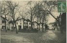 Carte postale ancienne - Sorde-l'Abbaye - Vue de la Place