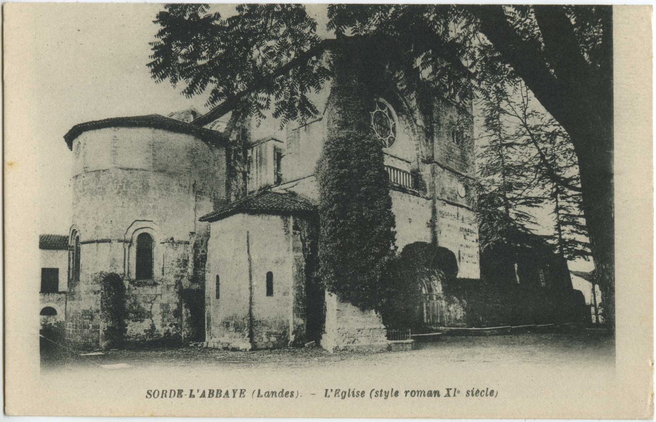 Sorde-l'Abbaye - L'Eglise (style roman XI<sup>e</sup> siècle)