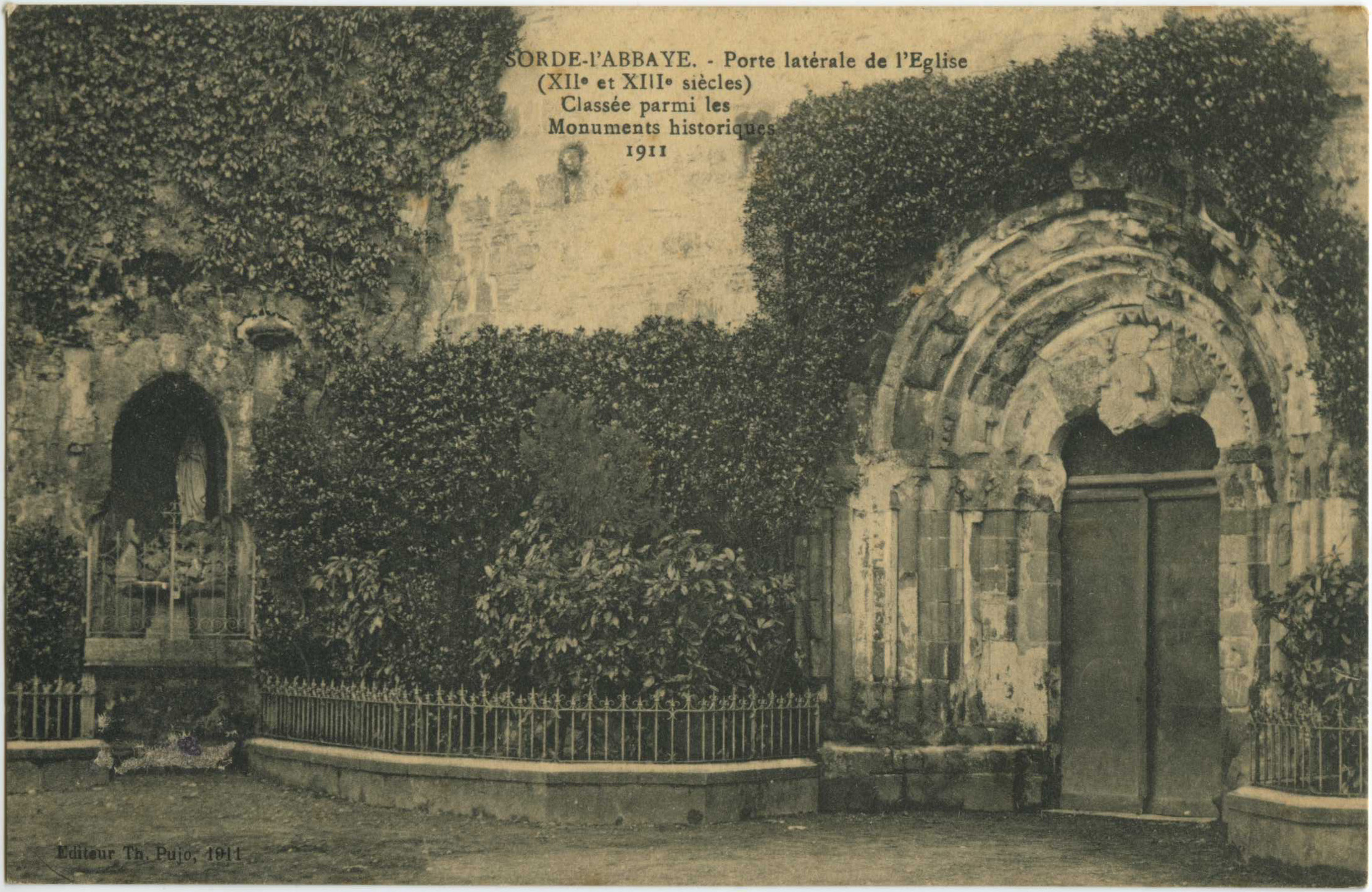 Sorde-l'Abbaye - Porte latérale de l'Eglise (XII<sup>e</sup> et XIII<sup>e</sup> siècles) - Classée parmi les Monuments historiques - 1911