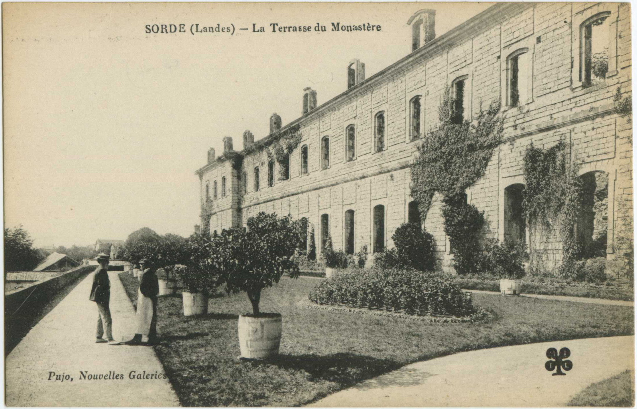 Sorde-l'Abbaye - La Terrasse du Monastère